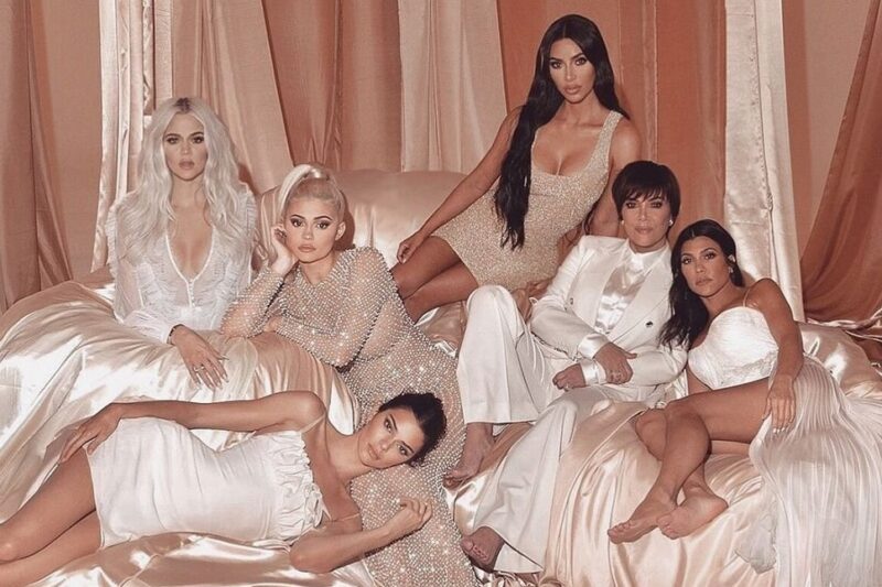 Kylie Jenner Before and After Plastic Surgery Journey 3 Kardashian family e1644825311695 Kardashian Plastic Surgery