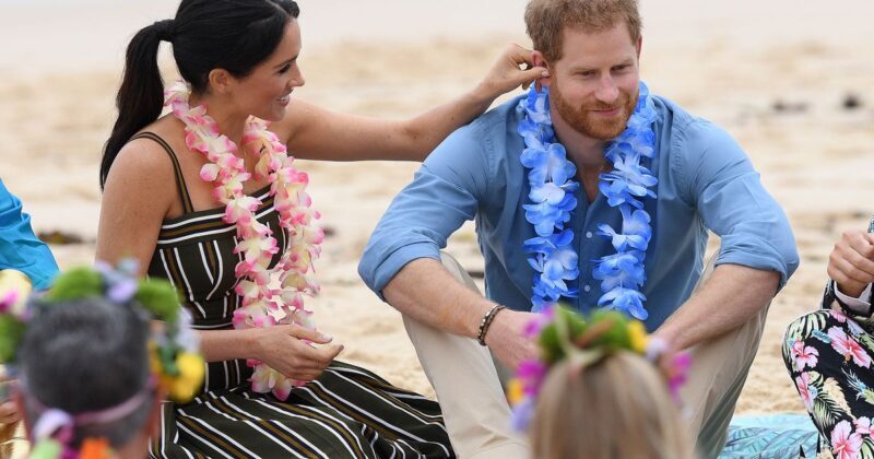 All About Prince Harry Hair Transplant 9 ROYAL TOUR AUSTRALIA SYDNEY e1639122783624 Prince Harry and Meghan Markle