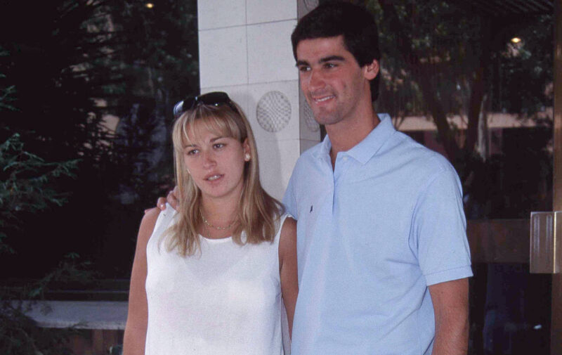 Belén Esteban antes y después de sus cirugías plásticas 3 belen esteban y jesulin e1645709365741 Belén Esteban junto a Jesulín de Ubrique