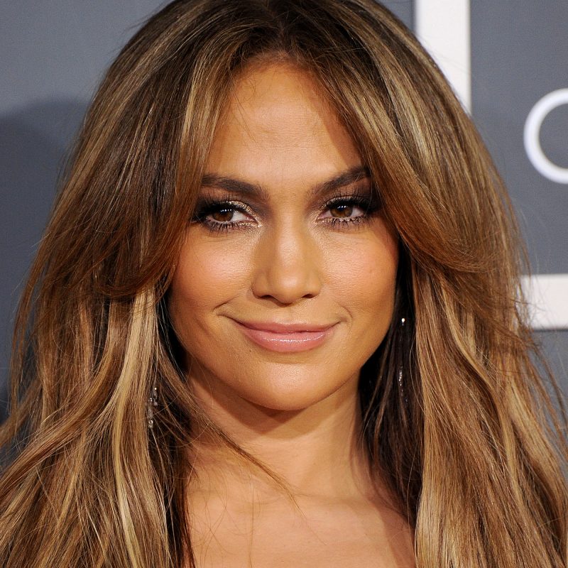 Jennifer Lopez arrives at The 53rd Annual GRAMMY Awards at Staples Center on February 13, 2011 in Los Angeles, California.