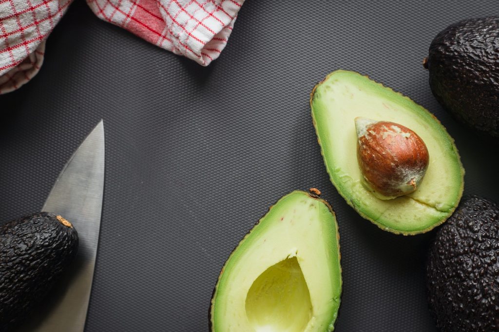 Aguacate, uno de los alimentos para fortalecer el cabello | MCAN Health