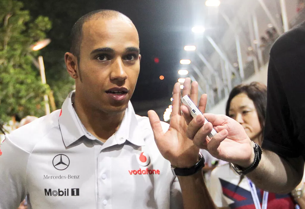 Implante de pelo de Lewis Hamilton: ¿cierto o falso?